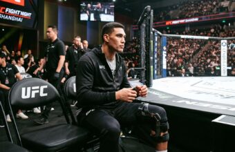 Carlos Ulberg Targets Early 2027 Return After Torn ACL in Title Win